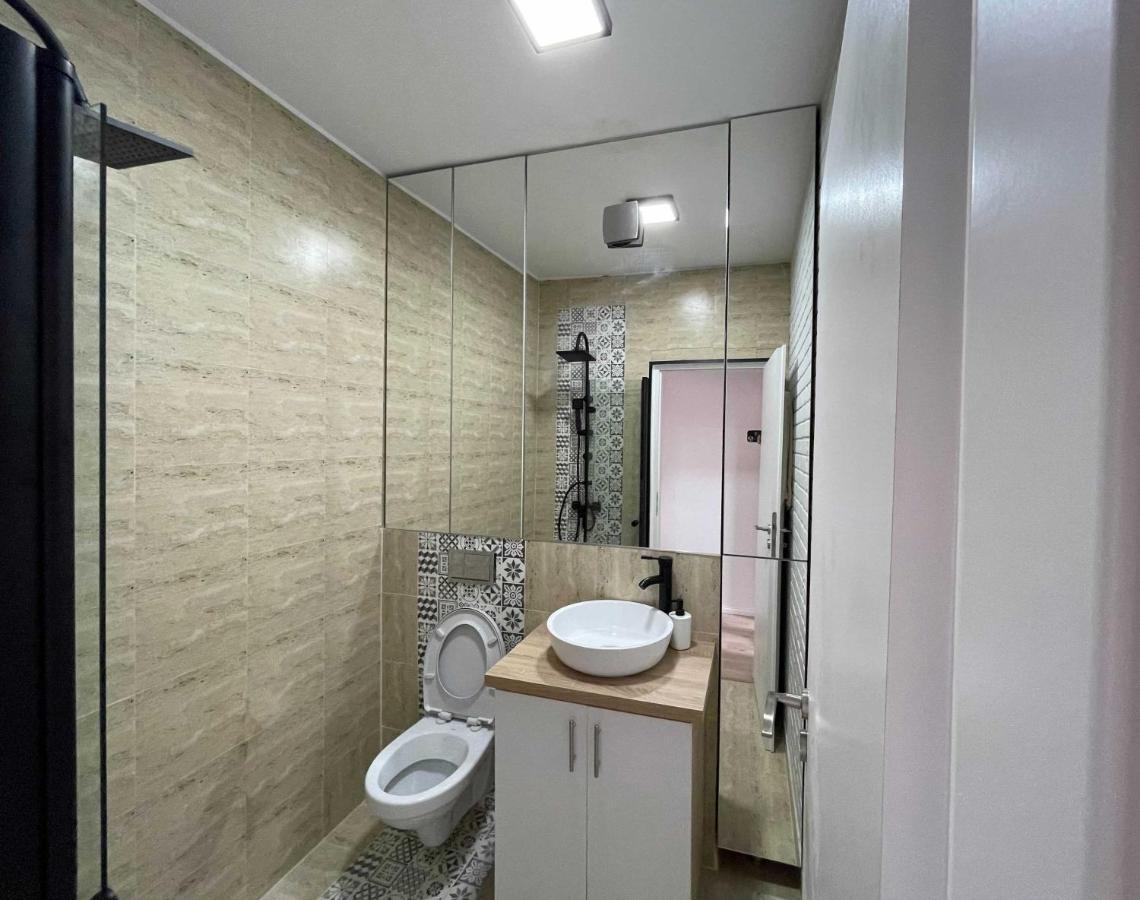 Oasis Luxury Apartment Near Presidential Palace Bucharest Luaran gambar